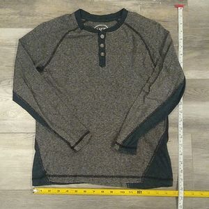 BKE  Boys size small (8) t shirt good condition!